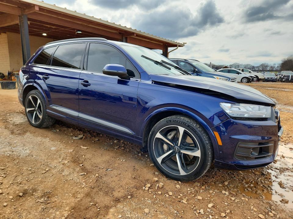 77915545 :رقم المزاد ، WA1VAAF73KD043959 vin ، 2019 Audi Q7 مزاد بيع