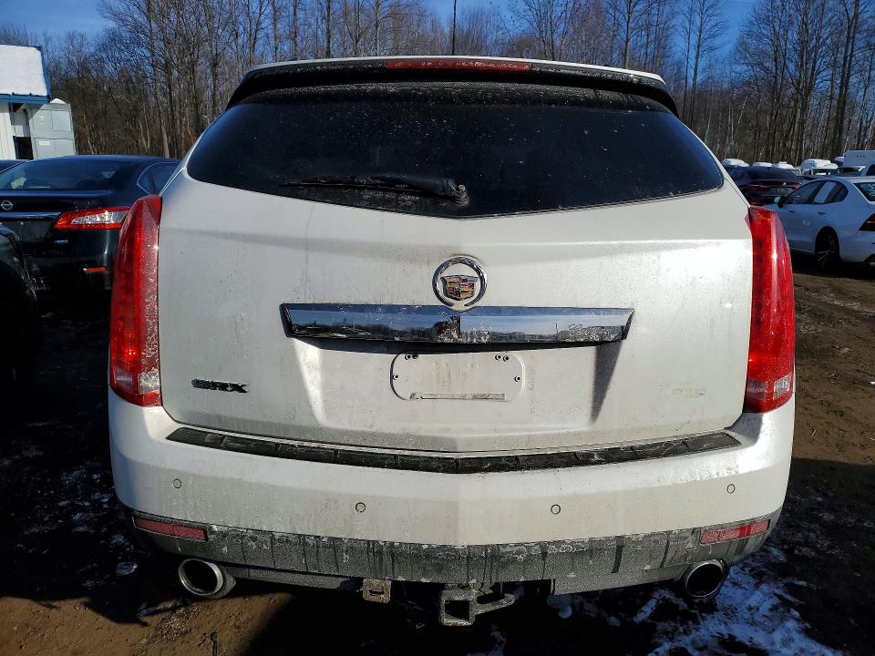 2015 Cadillac Srx მანქანა იყიდება აუქციონზე, vin: 3GYFNBE33FS584397, აუქციონის ნომერი: 76799885