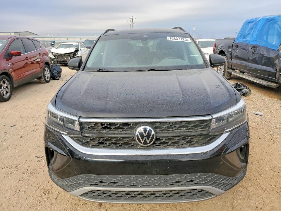 76837725 :رقم المزاد ، 3VVDX7B23NM056041 vin ، 2022 Volkswagen Taos مزاد بيع