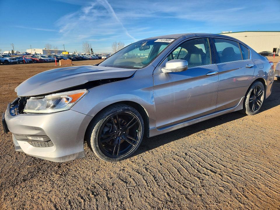 77137665 :رقم المزاد ، 1HGCR2F50HA810253 vin ، 2017 Honda Accord مزاد بيع
