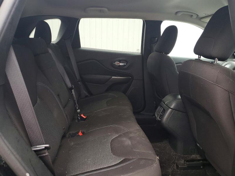 Продажа на аукционе авто 2019 Jeep Cherokee, vin: 1C4PJLCB4KD339754, номер лота: 75149925