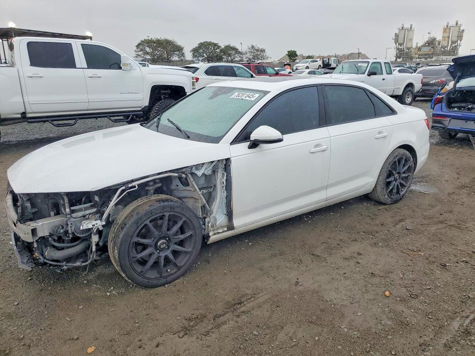Продажа на аукционе авто 2017 Audi A4, vin: WAUGMAF42HN071635, номер лота: 76201845