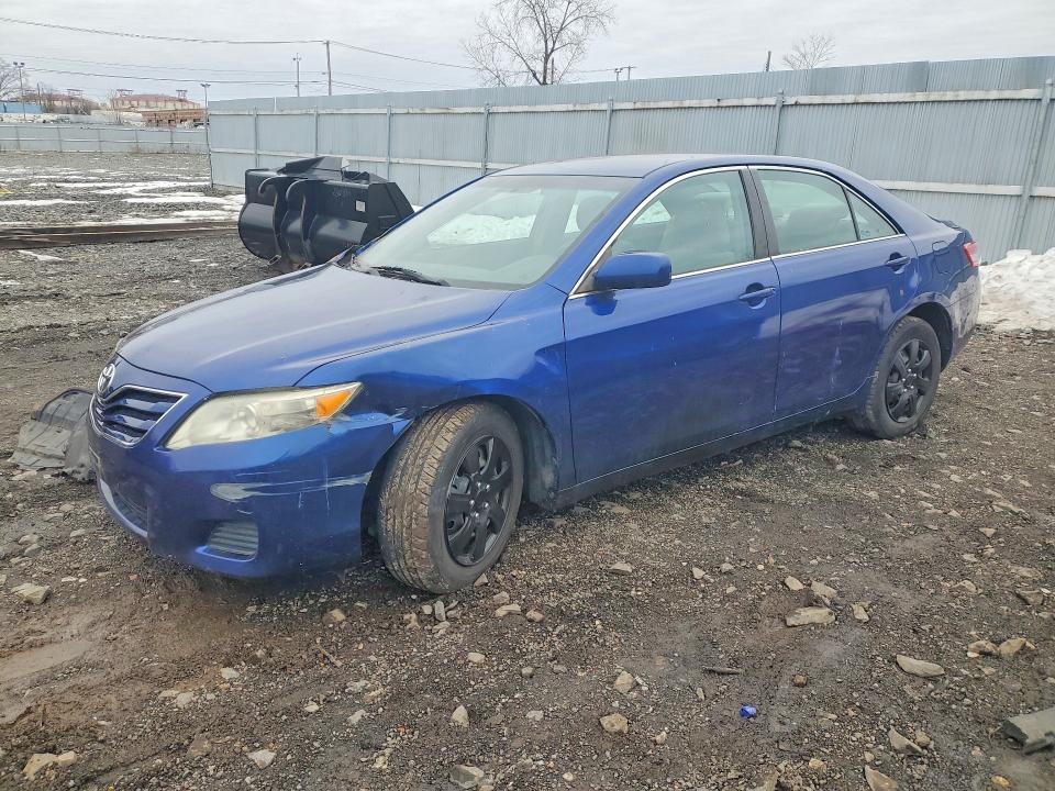 2010 Toyota Camry მანქანა იყიდება აუქციონზე, vin: 4T1BF3EK0AU555281, აუქციონის ნომერი: 78132695