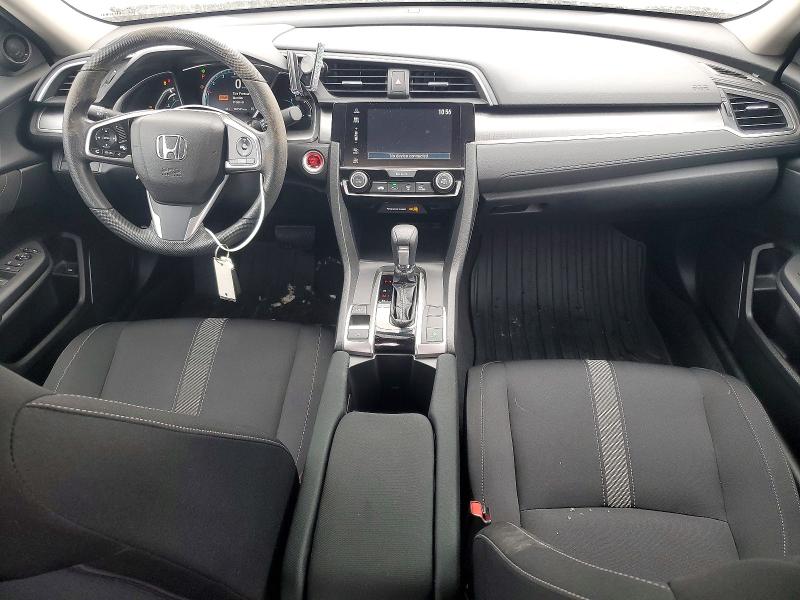 76128185 :رقم المزاد ، 2HGFC2F79JH585970 vin ، 2018 Honda Civic مزاد بيع