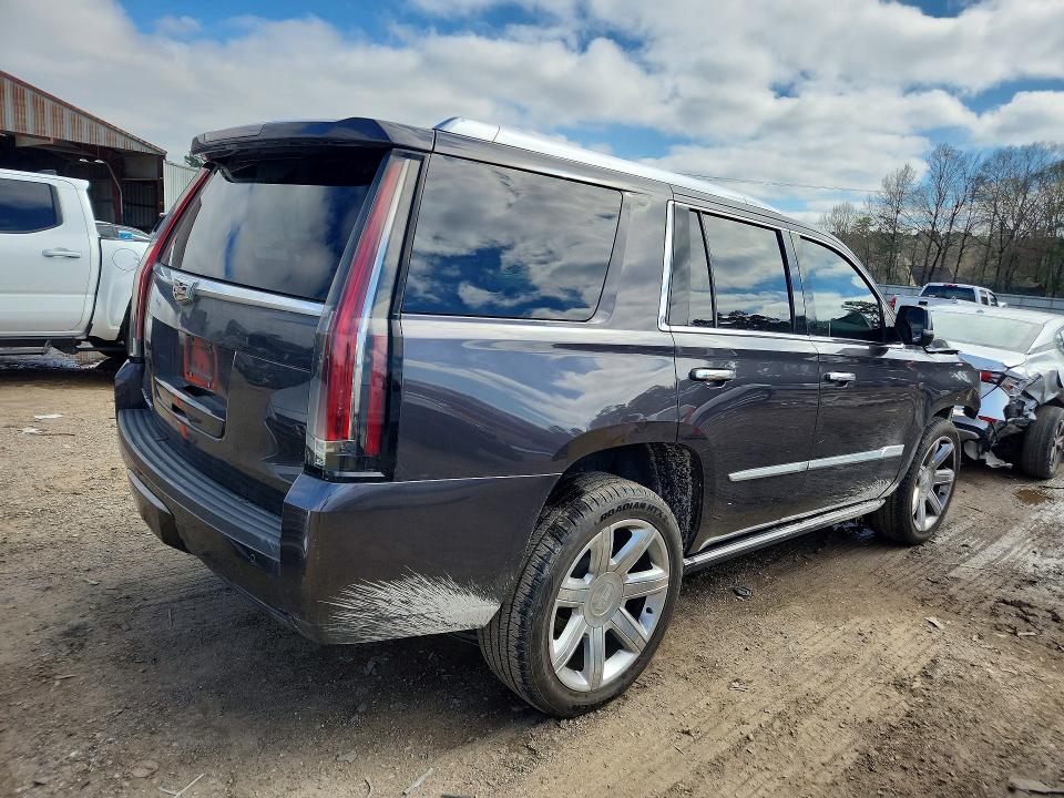 2015 Cadillac Escalade მანქანა იყიდება აუქციონზე, vin: 1GYS3NKJXFR554695, აუქციონის ნომერი: 77684235