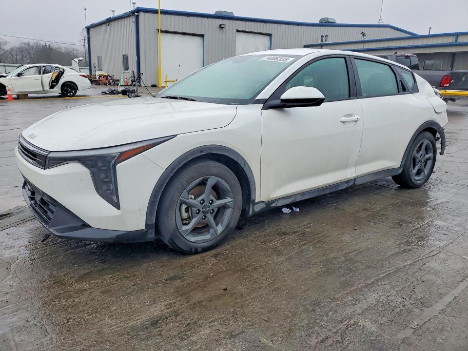 Продажа на аукционе авто 2025 Kia K4, vin: 3KPFT4DE9SE136460, номер лота: 74006335