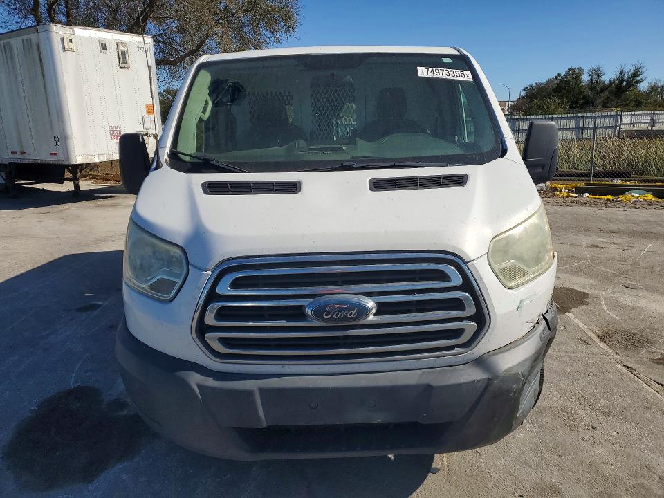 2015 Ford Transit მანქანა იყიდება აუქციონზე, vin: 1FTNR1ZM4FKA76535, აუქციონის ნომერი: 58991566