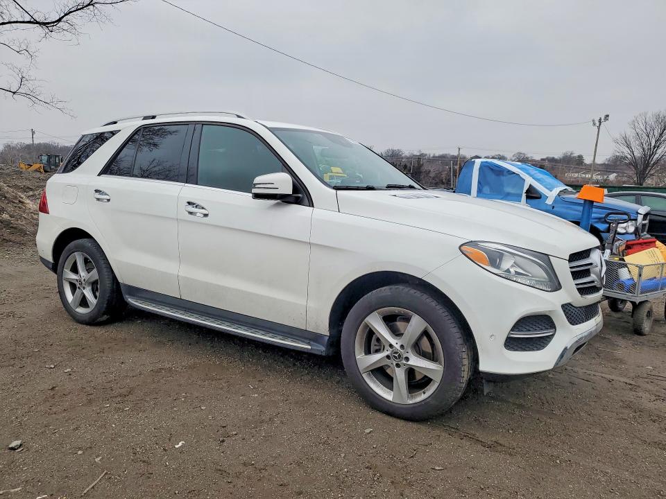 Aukcja sprzedaży 2018 Mercedes-benz Gle, vin: 4JGDA5HB4JB165116, numer aukcji: 75657395