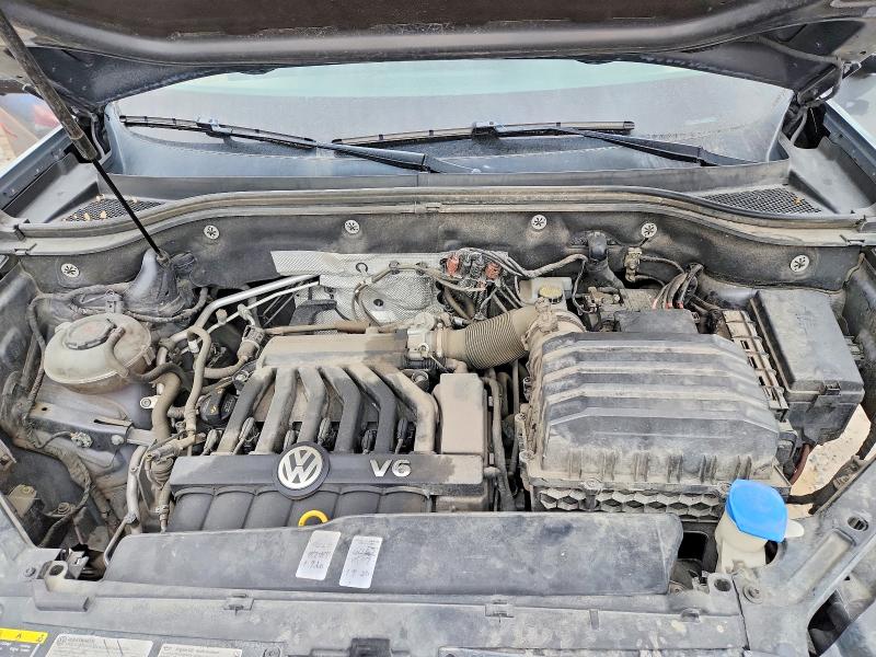 76848615 :رقم المزاد ، 1V2NR2CA6JC584480 vin ، 2018 Volkswagen Atlas مزاد بيع