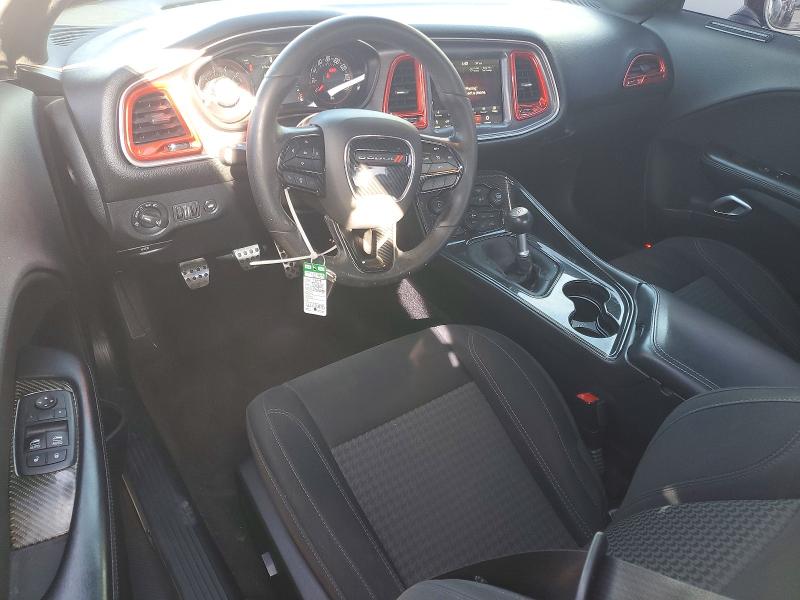 78236765 :رقم المزاد ، 2C3CDZBT7HH611068 vin ، 2017 Dodge Challenger مزاد بيع