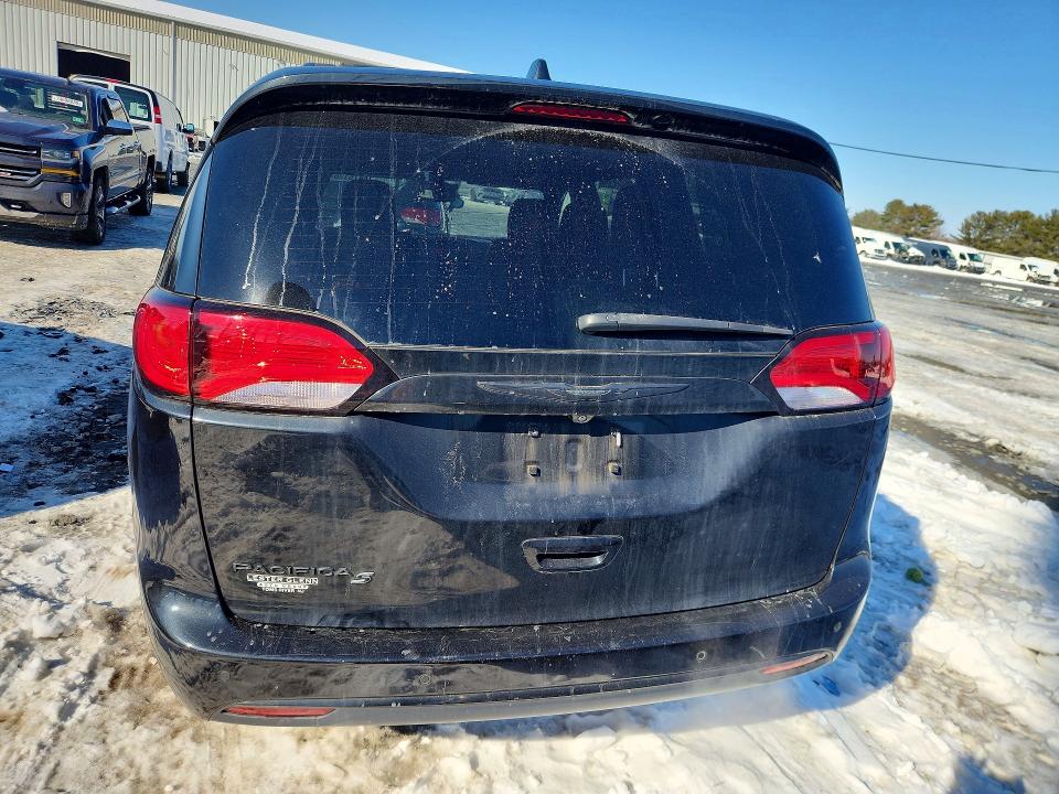 Продажа на аукционе авто 2019 Chrysler Pacifica, vin: 2C4RC1EG5KR550409, номер лота: 74875195