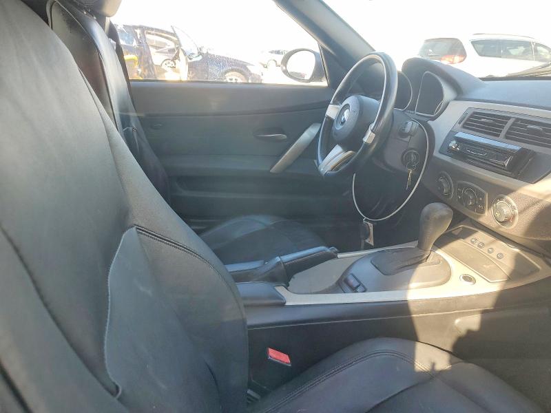 76142235 :رقم المزاد ، 4USBT334X3LS43540 vin ، 2003 Bmw Z4 2.5 مزاد بيع