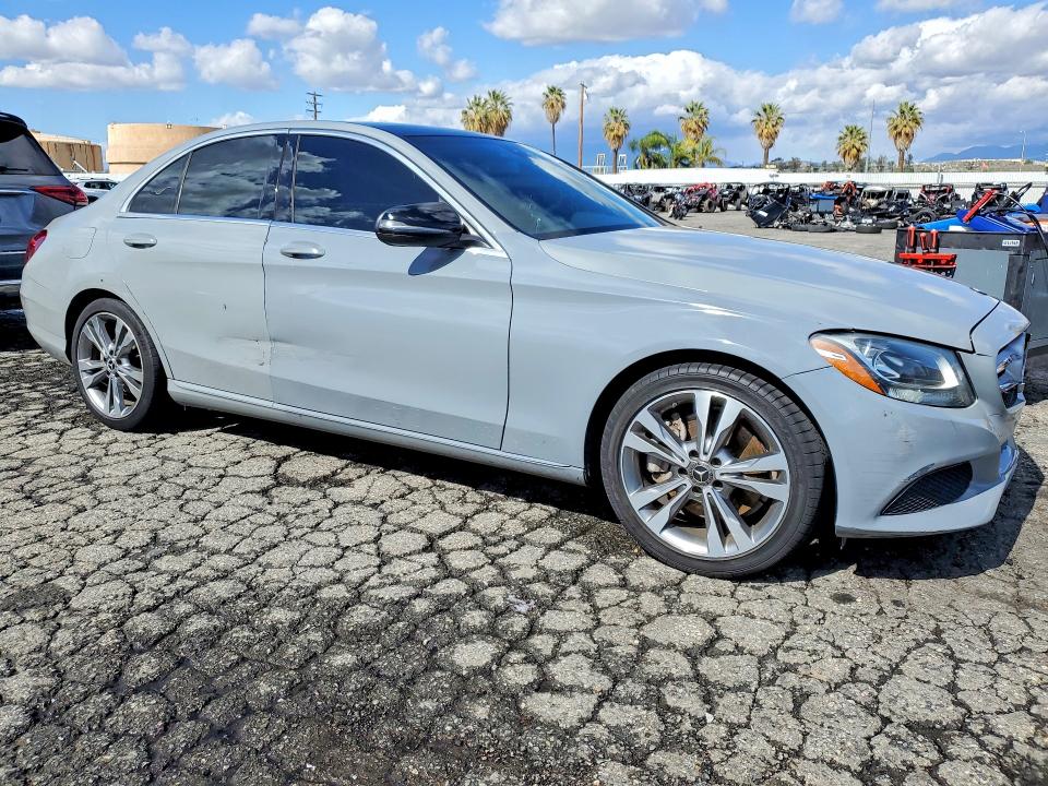 Aukcja sprzedaży 2018 Mercedes-benz C, vin: 55SWF4JB3JU263844, numer aukcji: 77750175
