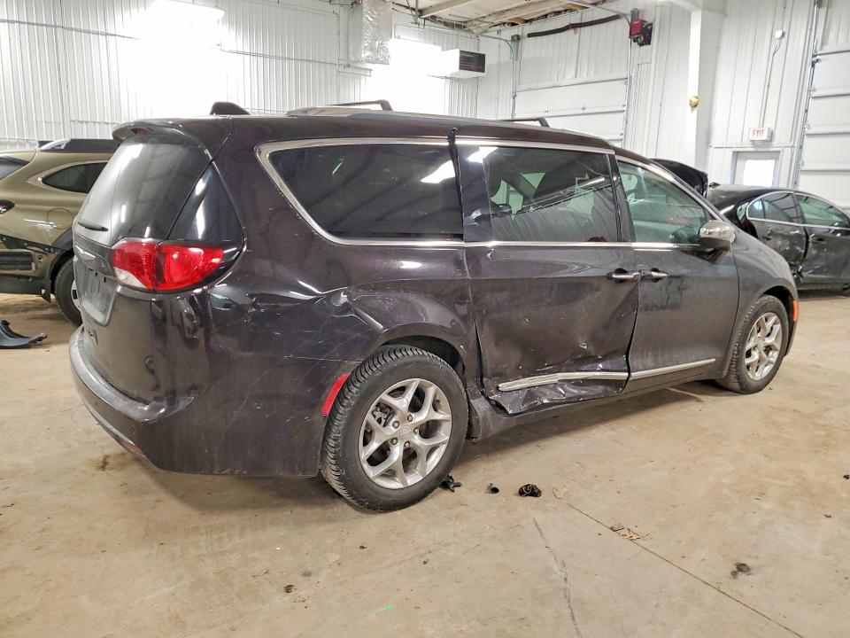 79408385 :رقم المزاد ، 2C4RC1GG6JR143078 vin ، 2018 Chrysler Pacifica مزاد بيع
