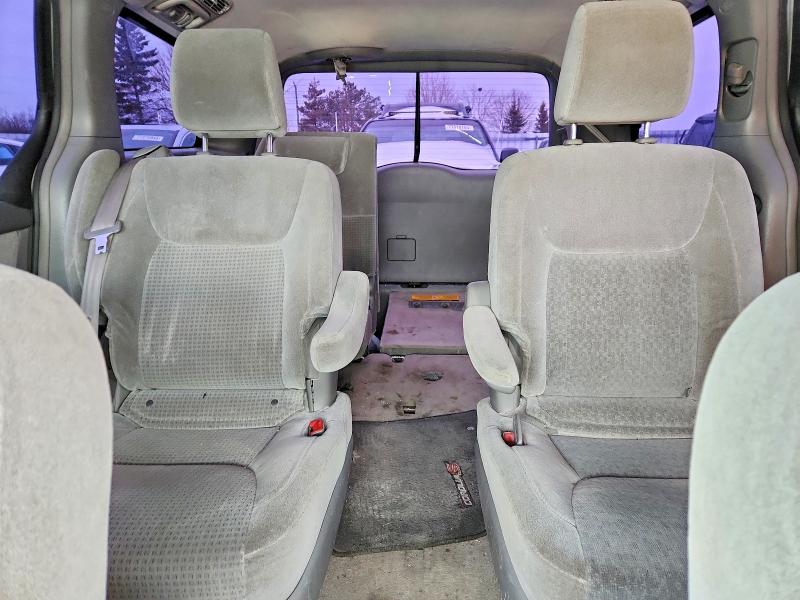 Продажа на аукционе авто 2010 Toyota Sienna, vin: 5TDZK4CC2AS333846, номер лота: 77496505