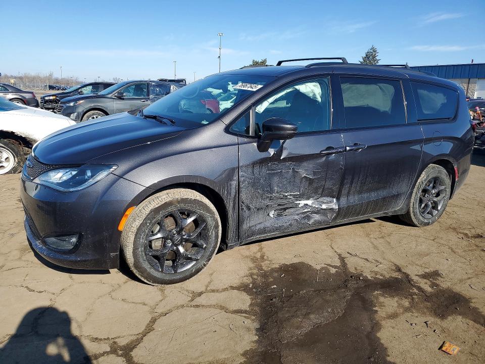 2019 Chrysler Pacifica მანქანა იყიდება აუქციონზე, vin: 2C4RC1GG2KR678944, აუქციონის ნომერი: 76967645