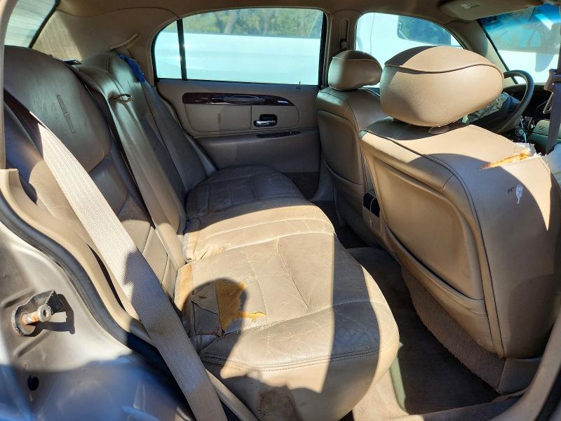 Auction sale of the 2001 Lincoln Town Car, vin: 1LNHM81W51Y734589, lot number: 75931535