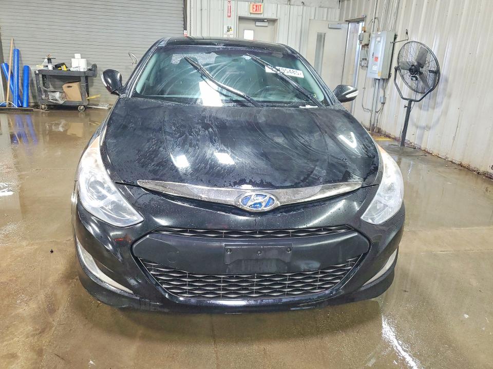 Продажа на аукционе авто 2015 Hyundai Sonata, vin: KMHEC4A49FA124157, номер лота: 75195485