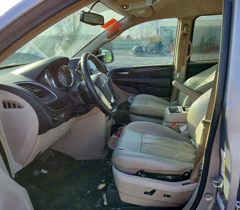 76136965 :رقم المزاد ، 2C4RC1BG6GR119637 vin ، 2016 Chrysler Town & Country مزاد بيع
