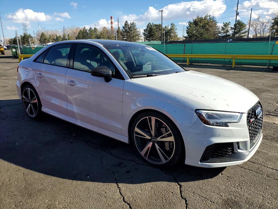 Продаж на аукціоні авто 2018 Audi Rs3, vin: WUABWGFF3J1904449, номер лоту: 78057305