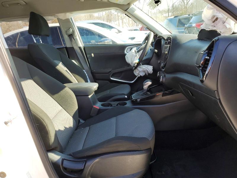 76688005 :رقم المزاد ، KNDJ23AU0R7230370 vin ، 2024 Kia Soul مزاد بيع