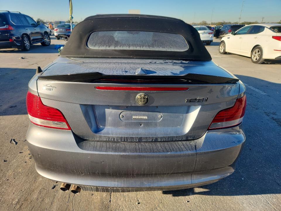 2011 Bmw 128 მანქანა იყიდება აუქციონზე, vin: WBAUL7C52BVM79243, აუქციონის ნომერი: 75774995