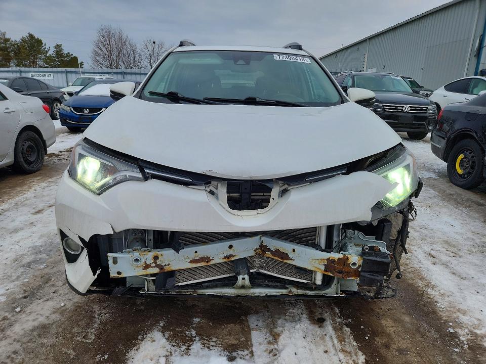 Aukcja sprzedaży 2018 Toyota Rav4, vin: 2T3RFREV7JW811211, numer aukcji: 77300415