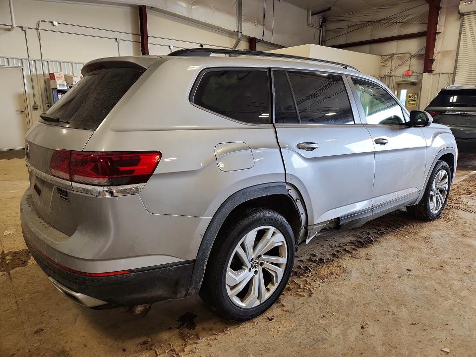 Продажа на аукционе авто 2021 Volkswagen Atlas, vin: 1V2HR2CA5MC539452, номер лота: 76470465