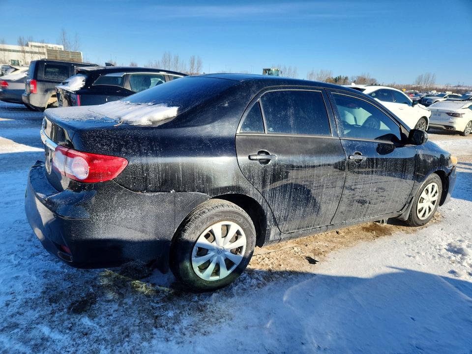 99805985 :رقم المزاد ، 2T1BU4EE8DC978556 vin ، 2013 Toyota Corolla مزاد بيع