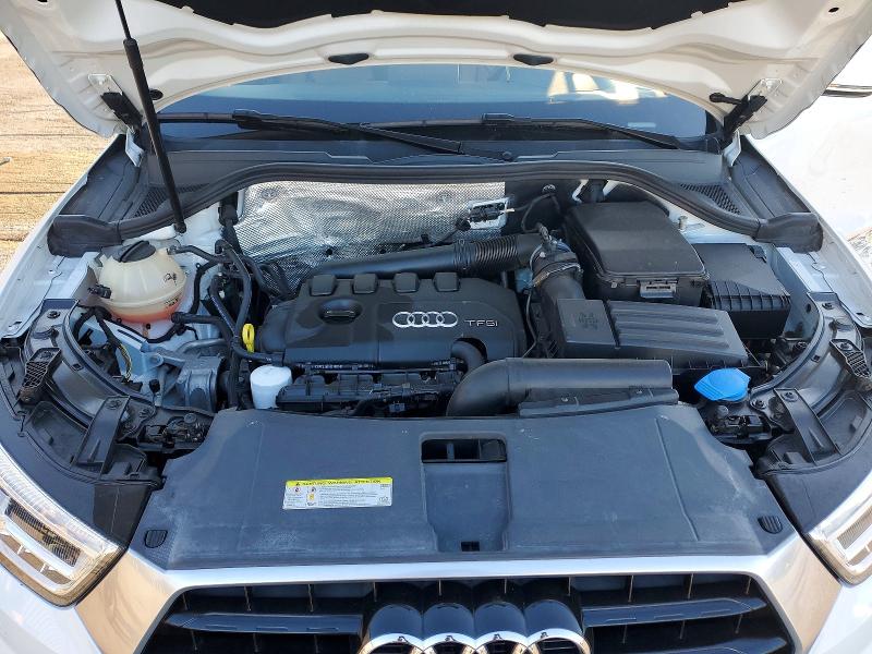 75280175 :رقم المزاد ، WA1JCCFS9JR000849 vin ، 2018 Audi Q3 مزاد بيع