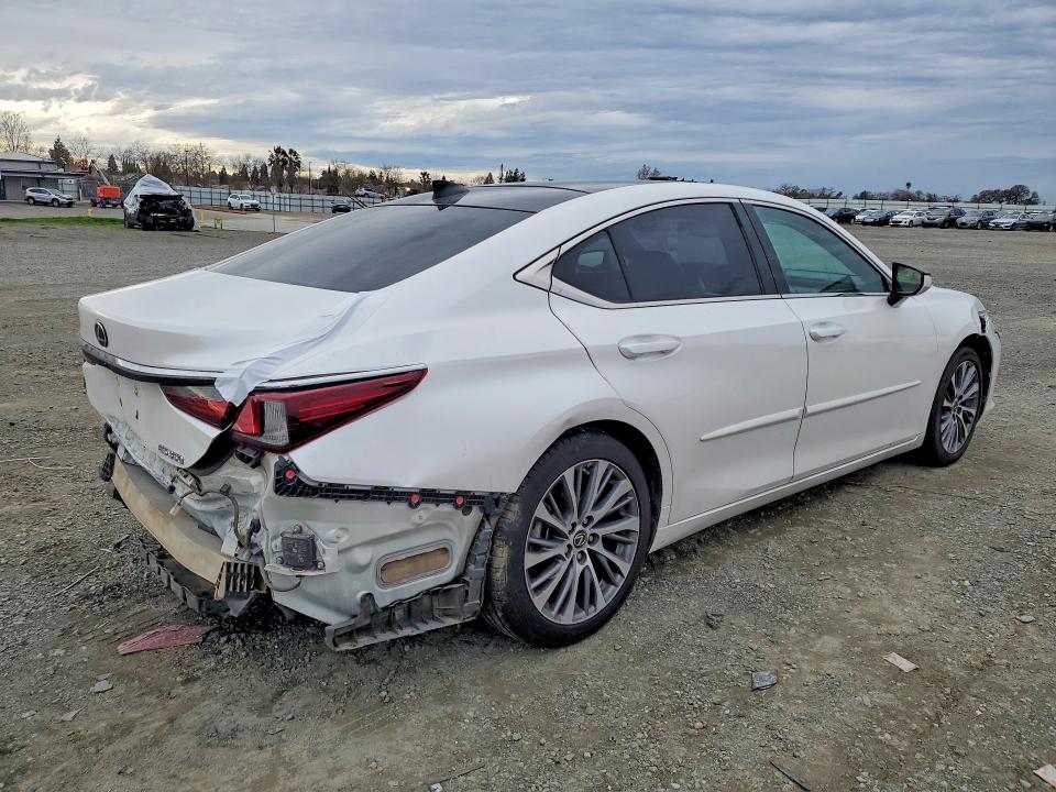 Продажа на аукционе авто 2020 Lexus Es 350, vin: 58ADZ1B18LU065327, номер лота: 78984035