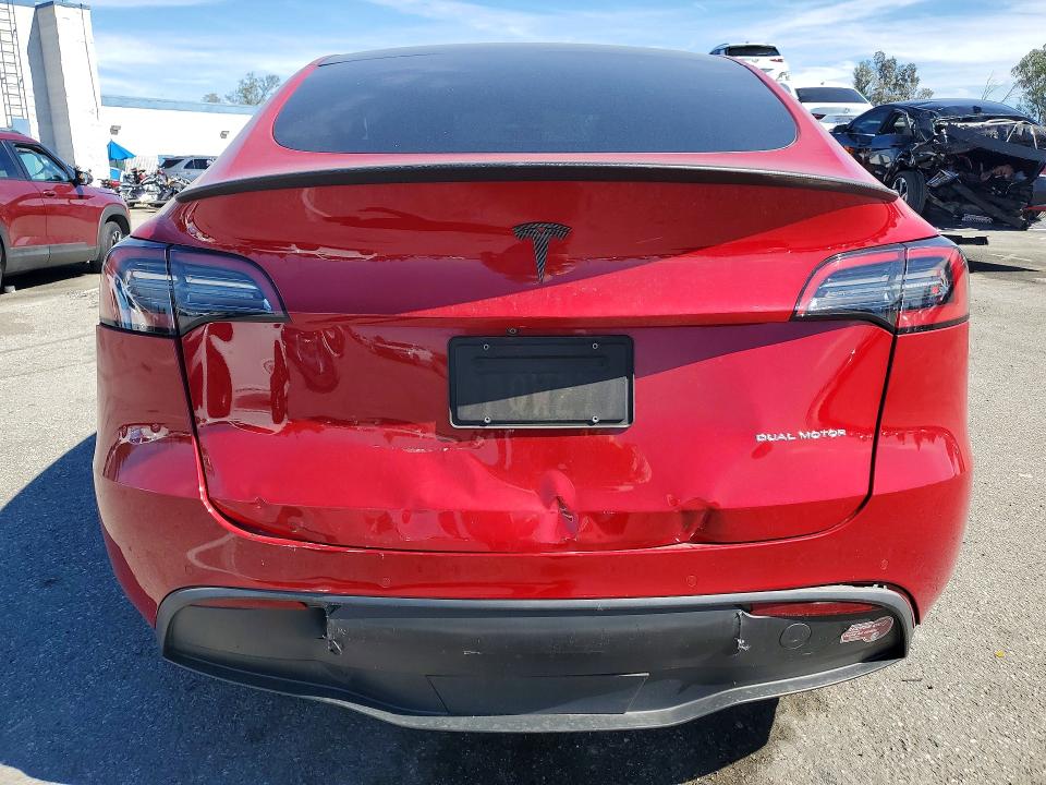 78973745 :رقم المزاد ، 5YJYGAEE8MF266754 vin ، 2021 Tesla Model Y مزاد بيع