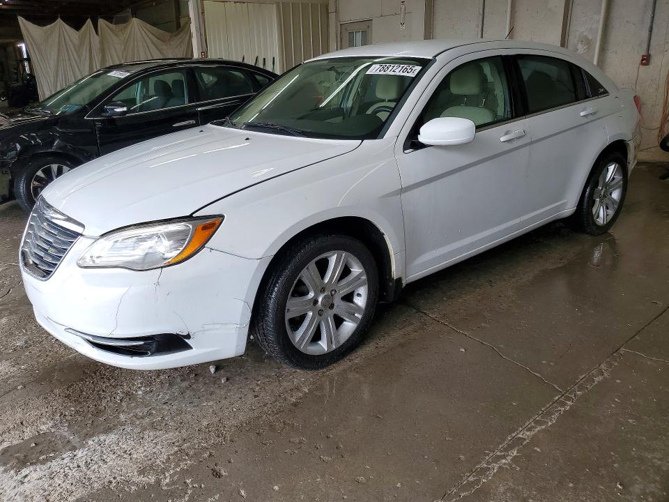 Продажа на аукционе авто 2013 Chrysler 200, vin: 1C3CCBBB7DN727762, номер лота: 78812165