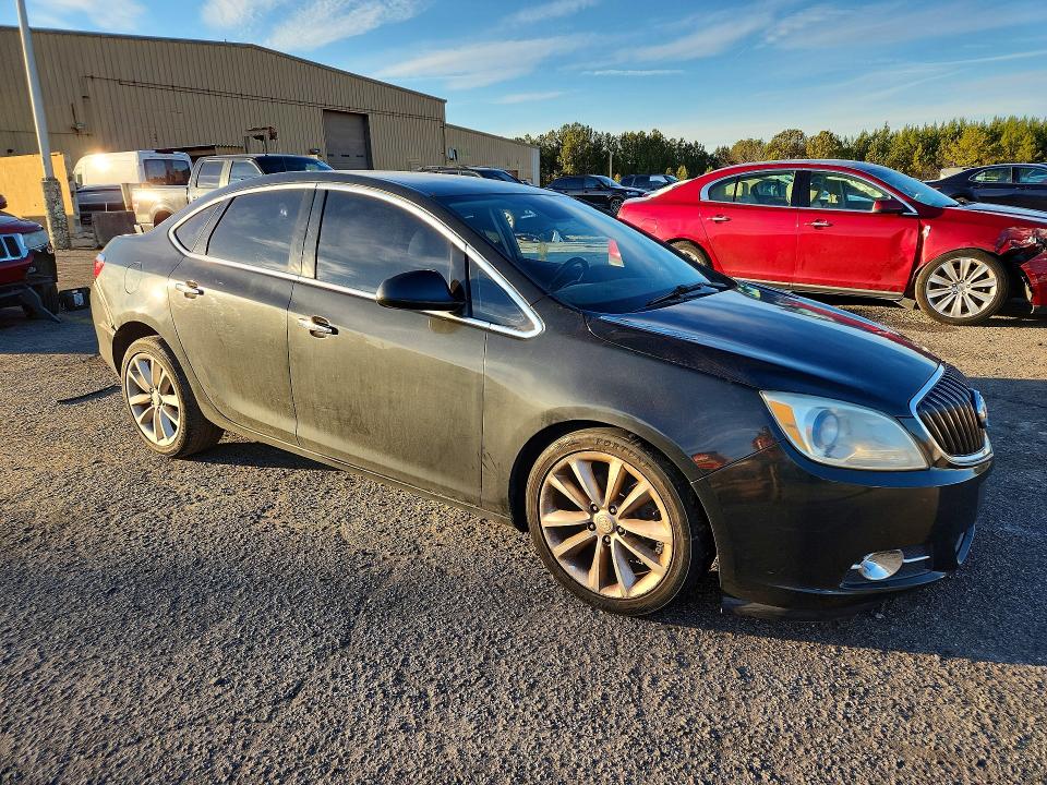 77100965 :رقم المزاد ، 1G4PP5SK5E4227928 vin ، 2014 Buick Verano مزاد بيع