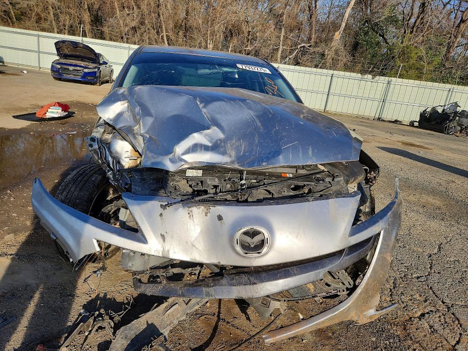 77937275 :رقم المزاد ، JM1BL1K56B1403556 vin ، 2011 Mazda 3 مزاد بيع