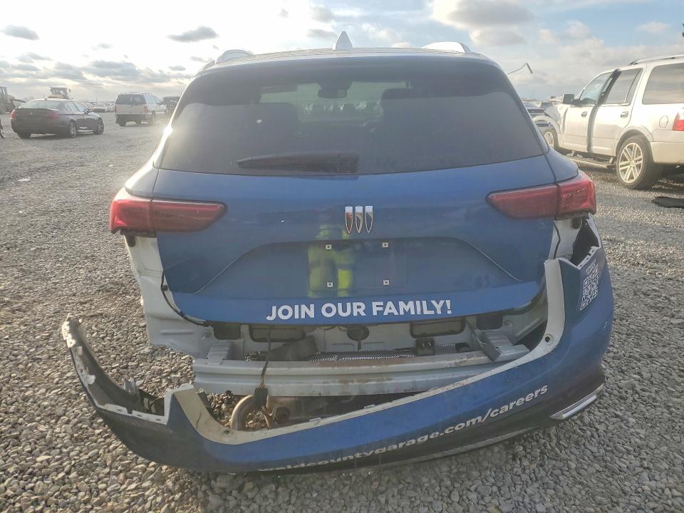 Продажа на аукционе авто 2025 Buick Envision, vin: LRBFZKE47SD021896, номер лота: 78322035