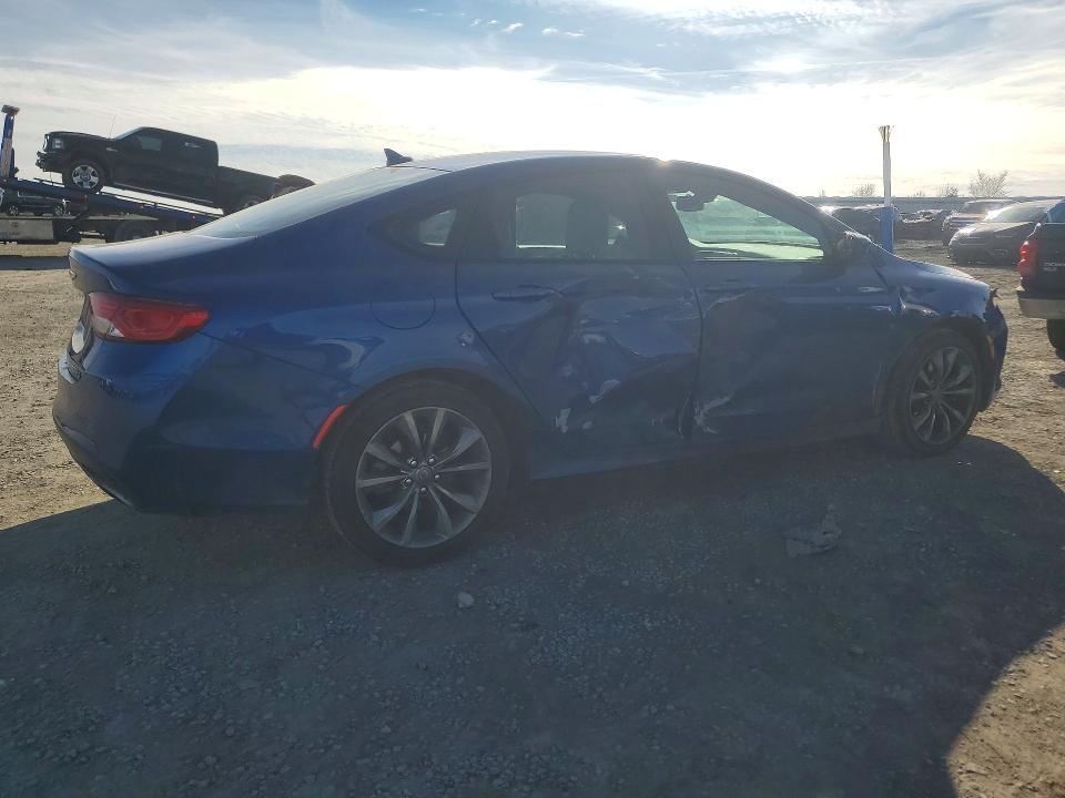 77270395 :رقم المزاد ، 1C3CCCBG0FN589485 vin ، 2015 Chrysler 200 مزاد بيع