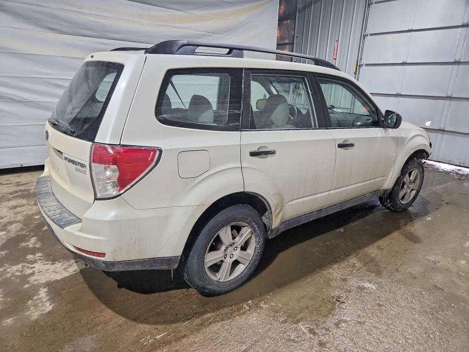 76821725 :رقم المزاد ، JF2SHABC8CH424662 vin ، 2012 Subaru Forester مزاد بيع