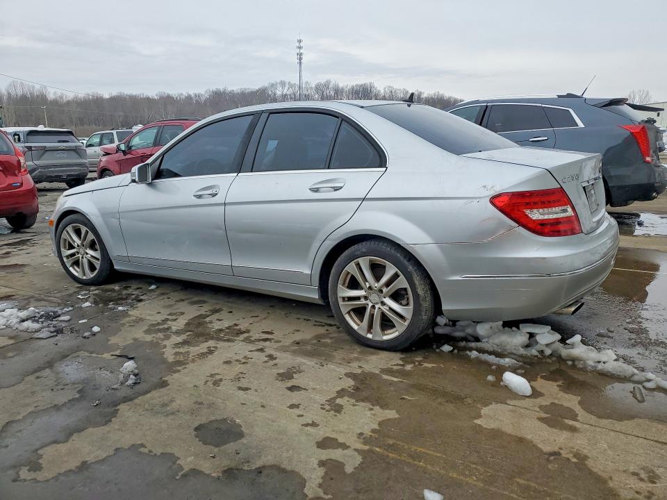 75649985 :رقم المزاد ، WDDGF4HB9DA743465 vin ، 2013 Mercedes-benz C مزاد بيع