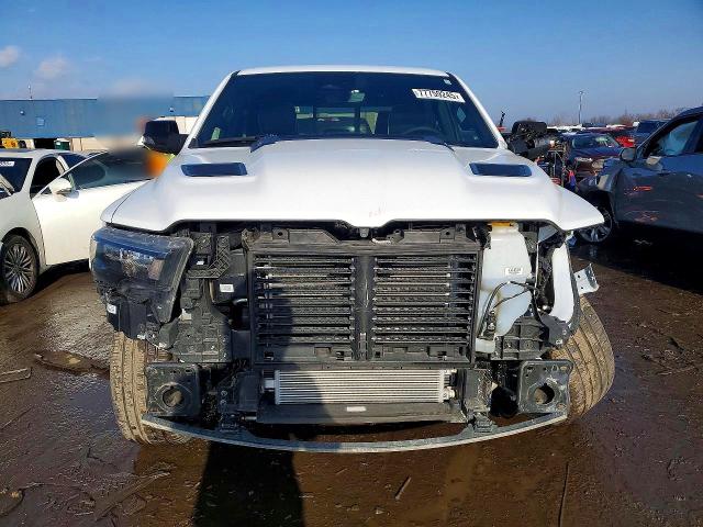 77759245 :رقم المزاد ، 1C6SRFJP5SN726835 vin ، 2025 Ram 1500 مزاد بيع