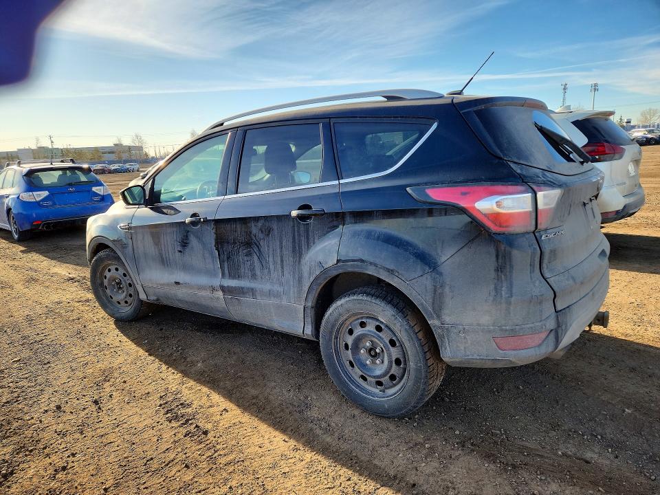 Продажа на аукционе авто 2017 Ford Escape Tit, vin: 1FMCU9J91HUA33334, номер лота: 77179025