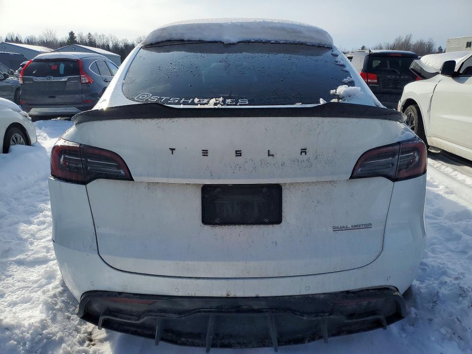 Продажа на аукционе авто 2022 Tesla Model Y, vin: 7SAYGDEF4NF318699, номер лота: 77828545