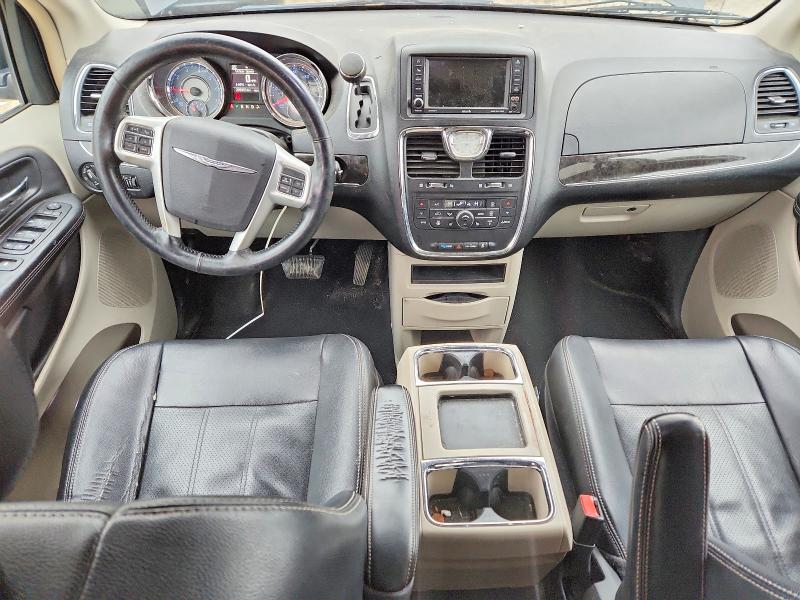 2014 Chrysler Town & Country მანქანა იყიდება აუქციონზე, vin: 2C4RC1CG8ER285122, აუქციონის ნომერი: 77862885