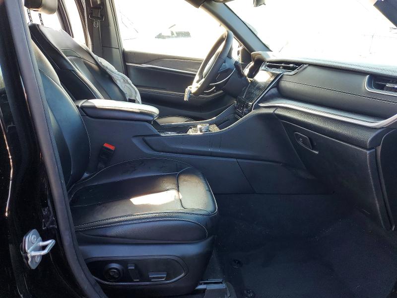 77127945 :رقم المزاد ، 1C4RJKBG5S8628957 vin ، 2025 Jeep Grand Cherokee مزاد بيع