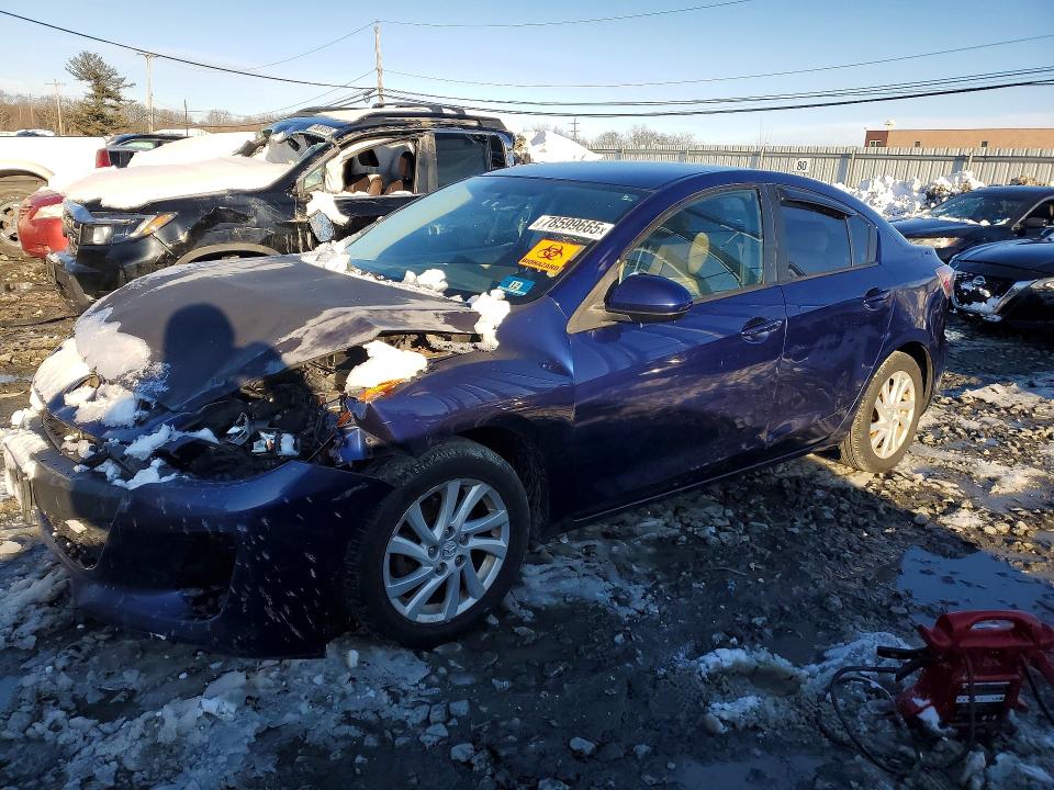 57889556 :رقم المزاد ، JM1BL1V85C1701068 vin ، 2012 Mazda 3 مزاد بيع