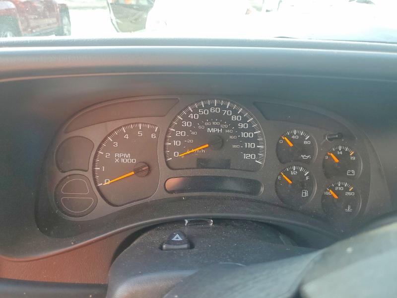2004 Chevrolet Silverado მანქანა იყიდება აუქციონზე, vin: 2GCEC19T841262262, აუქციონის ნომერი: 76968015