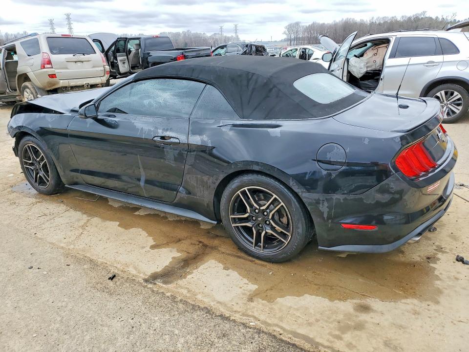 Продажа на аукционе авто 2018 Ford Mustang, vin: 1FATP8UH0J5111231, номер лота: 78614105