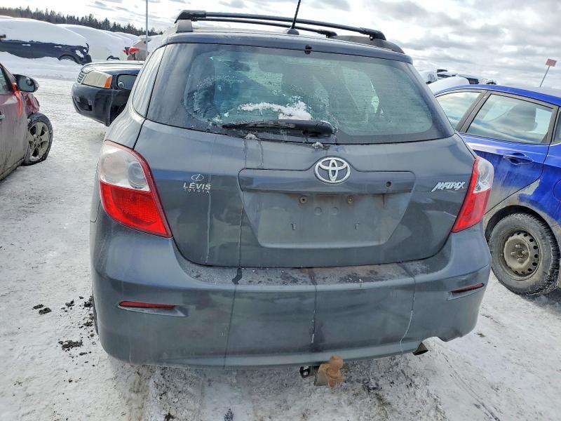 76647565 :رقم المزاد ، 2T1KU4EE6CC866594 vin ، 2012 Toyota Matrix مزاد بيع