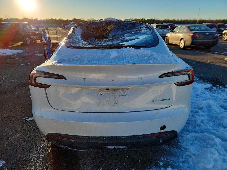 Продажа на аукционе авто 2025 Tesla Model 3, vin: 5YJ3E1EB5SF912464, номер лота: 75395065