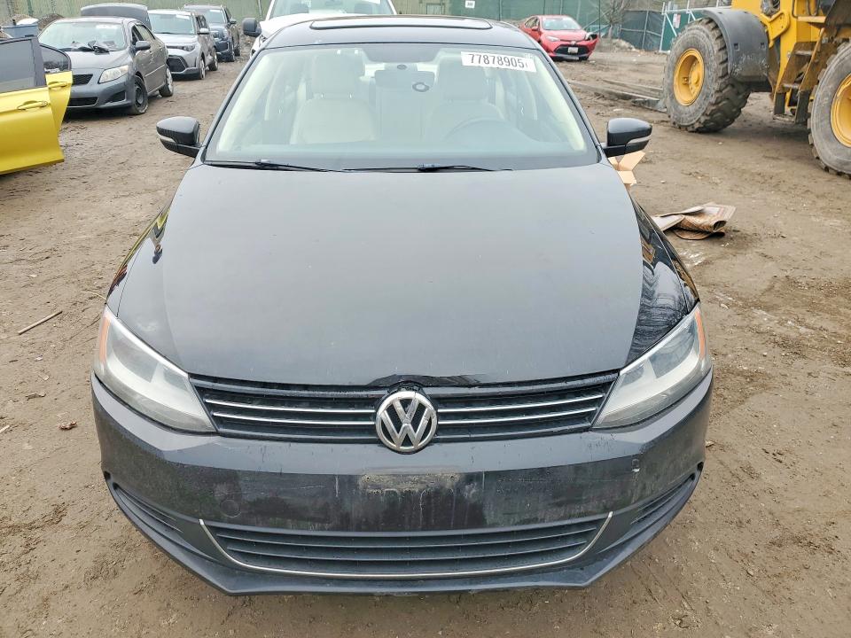 2014 Volkswagen Jetta მანქანა იყიდება აუქციონზე, vin: 3VWD07AJ7EM432748, აუქციონის ნომერი: 77878905